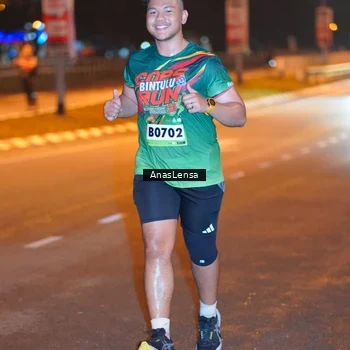 Runner Photo 9243908