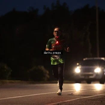 Runner Photo 9243980