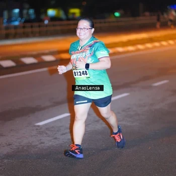 Runner Photo 9244009
