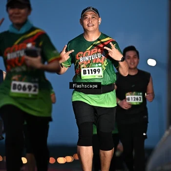 Runner Photo 9244019