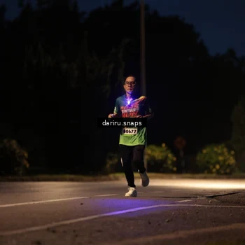 Runner Photo 9244031