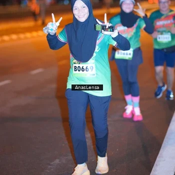 Runner Photo 9244131