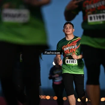 Runner Photo 9244149