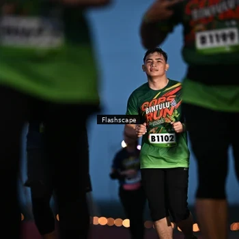 Runner Photo 9244161