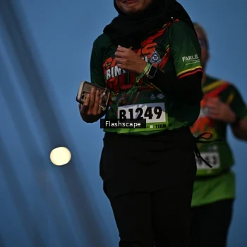 Runner Photo 9244176