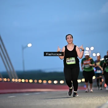 Runner Photo 9244224