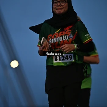 Runner Photo 9244225