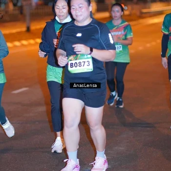 Runner Photo 9244251