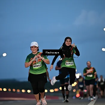 Runner Photo 9244301