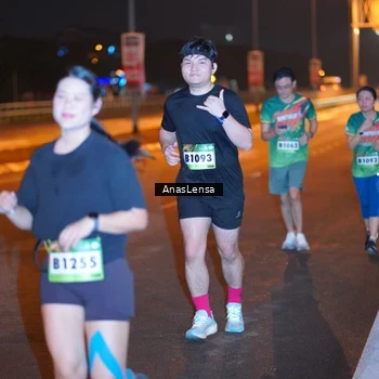 Runner Photo 9244321