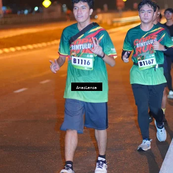 Runner Photo 9244539