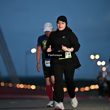 Runner Photo 9244551