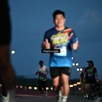 Runner Photo 9244698