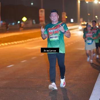 Runner Photo 9245017
