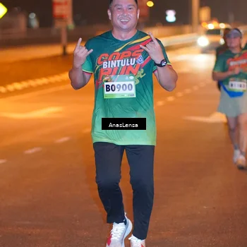 Runner Photo 9245020