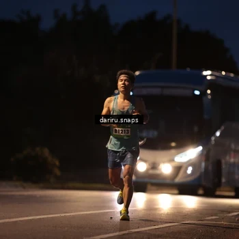 Runner Photo 9245360