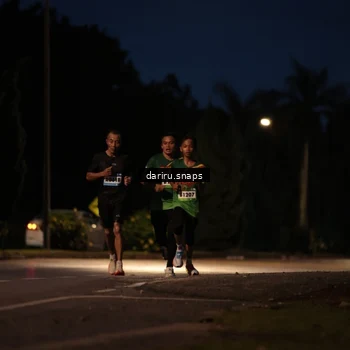 Runner Photo 9245815