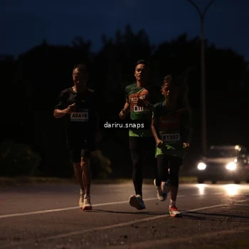 Runner Photo 9245938