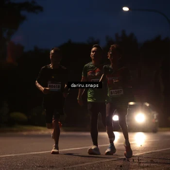 Runner Photo 9246007