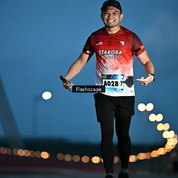 Runner Photo 9246052