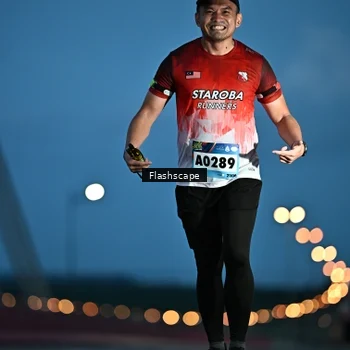 Runner Photo 9246056
