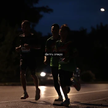 Runner Photo 9246058