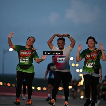 Runner Photo 9246087