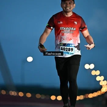 Runner Photo 9246093