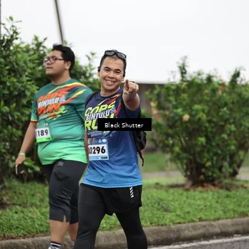 Runner Photo 9246124