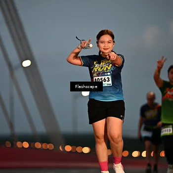 Runner Photo 9246302