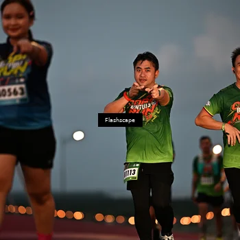 Runner Photo 9246342
