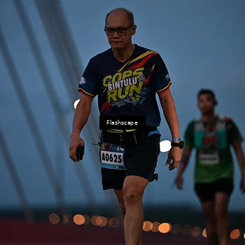 Runner Photo 9246389