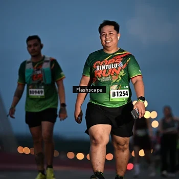 Runner Photo 9246399