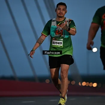 Runner Photo 9246417