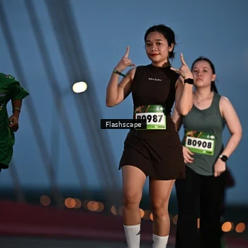 Runner Photo 9246431