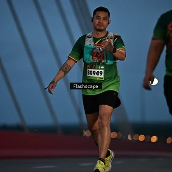 Runner Photo 9246479