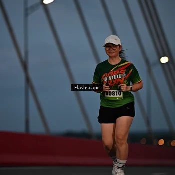 Runner Photo 9246871