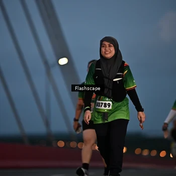 Runner Photo 9247249