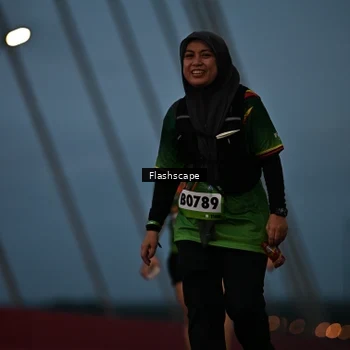 Runner Photo 9247305