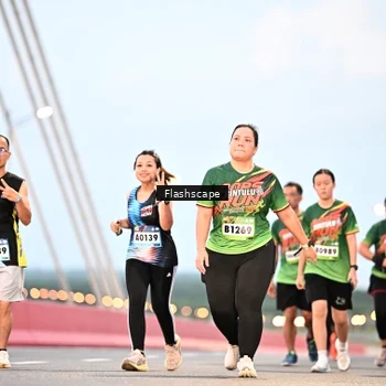 Runner Photo 9247368