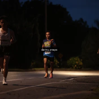 Runner Photo 9247420