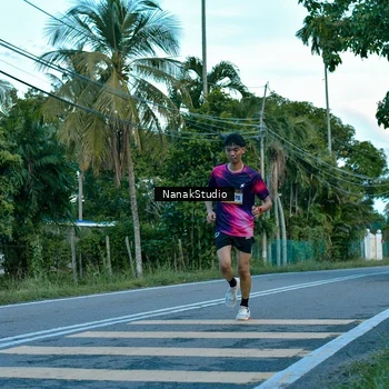 Runner Photo 9247560
