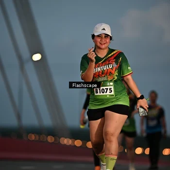 Runner Photo 9247672