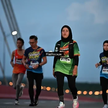 Runner Photo 9247750