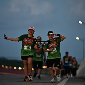 Runner Photo 9247774