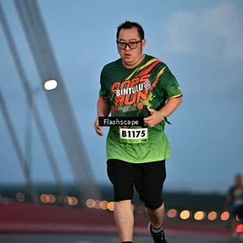 Runner Photo 9247796