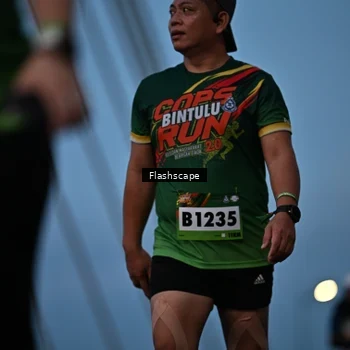 Runner Photo 9247987