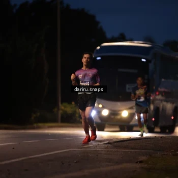 Runner Photo 9248085