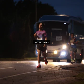 Runner Photo 9248120
