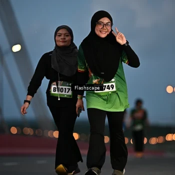 Runner Photo 9248124